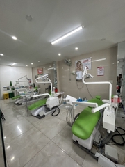 SANG NHƯỢNG NHA KHOA MẶT TIỀN ĐẸP TRUNG TÂM [ĐÀ LẠT] CHỈ 700 TRIỆU BAO CỌC