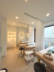 SANG NHƯỢNG BEAUTY SPA ĐẸP HẺM [QUẬN 01] CHỈ 400 TRIỆU BAO CỌC