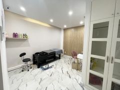 SANG NHƯỢNG SPA TẠI [MẶT TIỀN] QUẬN 4 [HCM] CHỈ 270 TRIỆU