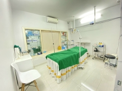 SANG NHƯỢNG THẨM MỸ QUỐC TẾ TẠI [MẶT TIỀN] QUẬN 01 [HCM] CHỈ 400 TRIỆU BAO CỌC