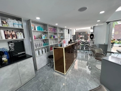 SANG NHƯỢNG HAIR SALON CAO CẤP MẶT TIỀN [QUẬN 03] CHỈ 680 TRIỆU BAO CỌC