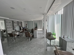 SANG NHƯỢNG HAIR SALON CAO CẤP MẶT TIỀN [QUẬN 03] CHỈ 680 TRIỆU BAO CỌC
