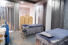 SANG NHƯỢNG SPA HẺM XE HƠI TRUNG T M [QUẬN 10] CHỈ VỚI 530 TRIỆU BAO CỌC
