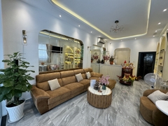 CHUYỂN TỚI MẶT BẰNG LỚN HƠN - CẦN SANG SPA MẶT TIỀN ĐẸP [QUẬN 01] CHỈ 450 TRIỆU THƯƠNG LƯỢNG
