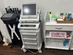 KHÔNG THỜI GIAN QUẢN LÝ - SANG THẨM MỸ VIỆN MẶT TIỀN [QUẬN 03] CHỈ 400 TRIỆU BAO CỌC 2 THÁNG