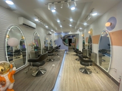 MỞ VIỆN THẨM MỸ NƠI KHÁC - SANG HAIR NAIL SPA NÚP HẺM KHU SẦM UẤT NHẤT NHÌ BÌNH THẠNH CHỈ 500 TRIỆU BAO CỌC
