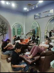 MỞ VIỆN THẨM MỸ NƠI KHÁC - SANG HAIR NAIL SPA NÚP HẺM KHU SẦM UẤT NHẤT NHÌ BÌNH THẠNH CHỈ 500 TRIỆU BAO CỌC