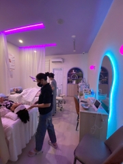 MỞ VIỆN THẨM MỸ NƠI KHÁC - SANG HAIR NAIL SPA NÚP HẺM KHU SẦM UẤT NHẤT NHÌ BÌNH THẠNH CHỈ 500 TRIỆU BAO CỌC