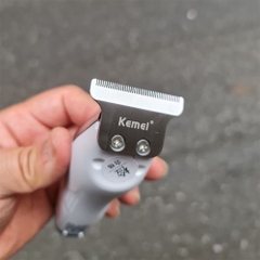 Tông đơ cắt tóc viền màn hình led Kemei  KM-5027