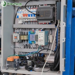 Tủ điều khiển trung tâm hệ thống tưới Kieufarm