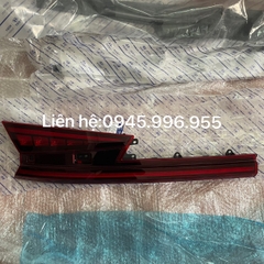 Đèn hậu mảnh trong vế phải Hyundai Custin 92404O3100