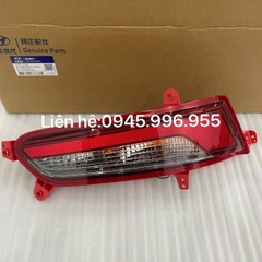 Đèn phản quang sau trái Hyundai Custin 92405O3000