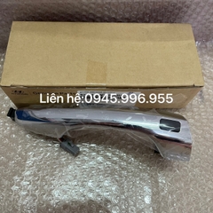 Tay mở cửa ngoài trước phải Hyundai Santafe 2013-2017 826612W710