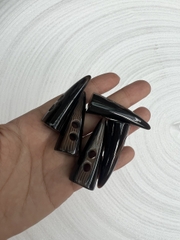 Nút gỗ sừng dài 5cm 15k /2cái