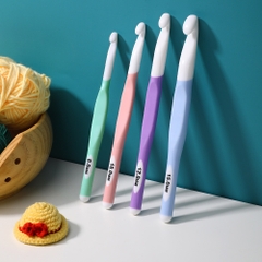 Bộ kim móc nhựa lớn 4 size