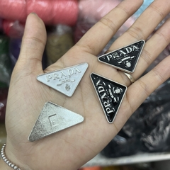 Mạc tam giác chữ P (dùng keo dán)