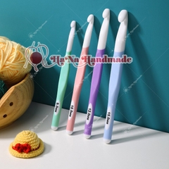 Bộ kim móc nhựa lớn 4 size
