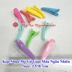 Kẹp nhựa vỏ vịt 3.5cm set 10 cái giao màu ngẫu nhiên