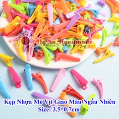 Kẹp nhựa vỏ vịt 3.5cm set 10 cái giao màu ngẫu nhiên