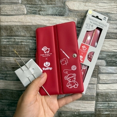 Set 2 Kim Khâu len dài Tulip kèm ví da