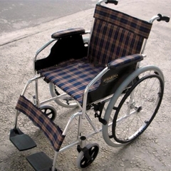 Xe lăn tay W-HA-868L-46