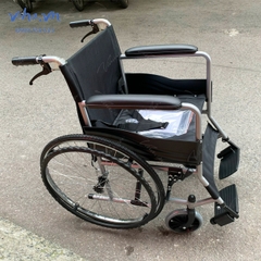 Xe lăn Yuwell H007- Xe lăn có phanh