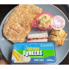 Bánh que/Bánh quy Ritz chấm phomai kem Dairylea