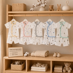 Bộ cộc sơ sinh Petit VTKids cài lệch VTBC22