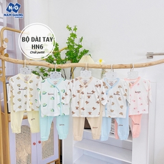 Bộ dài sơ sinh HN KIDS petit cúc chéo họa tiết HN6