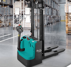 Xe nâng Reach Truck ES16 - NO2