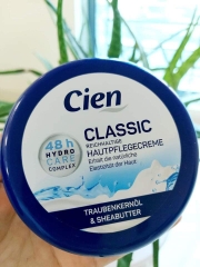 Kem dưỡng Cien Soft Đức 48h Hydro Care Complex Traubenker & Sheabutter Vitamin E 250ml