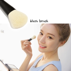 Bộ Cọ 3CE Mesh Brush Kit (3pcs)