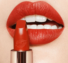 Son Charlotte Tilbury Hot Lips 2 Red Hot Susan