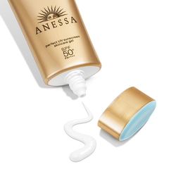 Gel Chống Nắng Anessa Perfect Uv Sunscreen Skincare Gel 90G