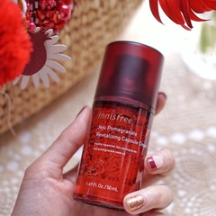 Kem Dưỡng Jeju Pomegranate Revitalizing Capsule Cream 50ml