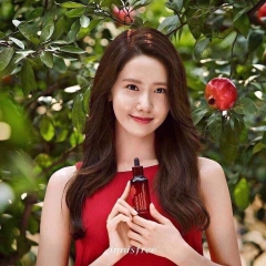 Tinh Chất Innisfree Jeju Pomegranate Revitalizing Serum 50ml