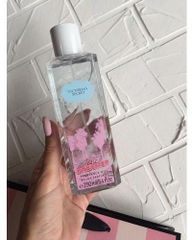 Xịt Thơm Cơ Thể Body Mist Victoria's Secret - Tease Dreamer Fragrance Mist 250ml (Chai Vuông)