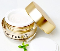 Kem Dưỡng Cleomee Moisture Repair Cream Donkey Milk 50ml