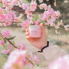 Kem Dưỡng Innisfree Jeju Cherry Blossom Tone-up Cream 50ml