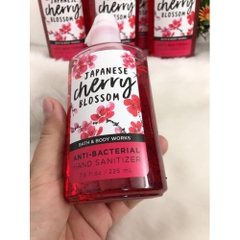 Gel Rửa Tay Khô Bath & Body Work Anti-Bacterial Hand Sanitizer #Cherry Blossom 225ML