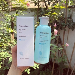 Nước Cân Bằng Innisfree Bija Trouble Skin 200ml