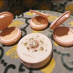 Phấn Nước Gucci Cushion De Beaute Foundation SPF 22 #01