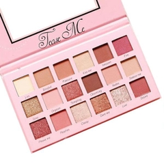 Bảng Màu Mắt Beauty Creations Tease Me (18 Ô)