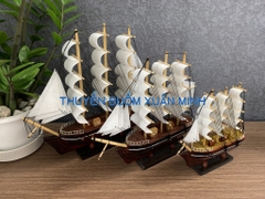 Mô Hình Thuyền Buồm Gỗ Phong Thuỷ | Size Nhỏ 20cm