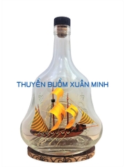 Mô Hình Thuyền Gỗ Trong Chai Rượu Hennessy X.O - D1