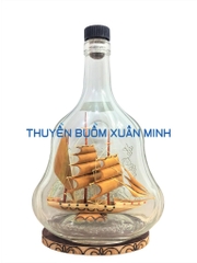 Mô Hình Thuyền Gỗ Trong Chai Rượu Hennessy X.O - D4