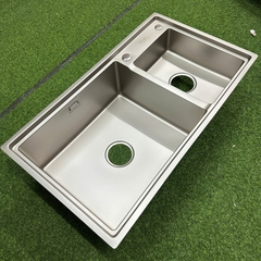 Chậu rửa bát 2 hố 1 chính 1 phụ thông minh thương hiệu GRÜNDER kích thước 83 x47cm