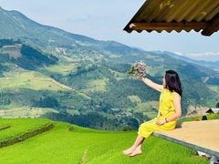 TOUR DU LỊCH MÙ CANG CHẢI 2 NGÀY 1 ĐÊM TỪ HÀ NỘI: ĐỒI CHÈ THANH SƠN – MÙ CANG CHẢI