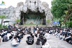 Tour trải nghiệm cho học sinh trung học: Khoang Xanh Suối Tiên - Bảo Tàng Lịch Sử Quân Sự Việt Nam