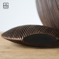 BÌNH GIẢ GỖ GRAPHIC 02